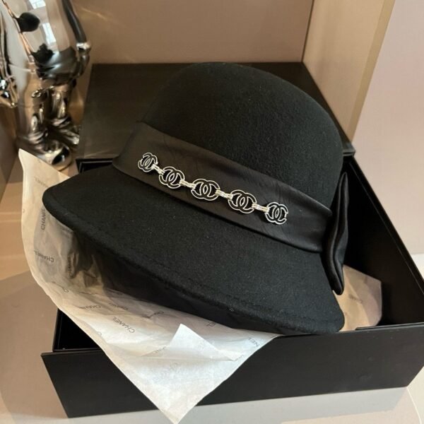 Chanel 100% wool formal hat 57cm