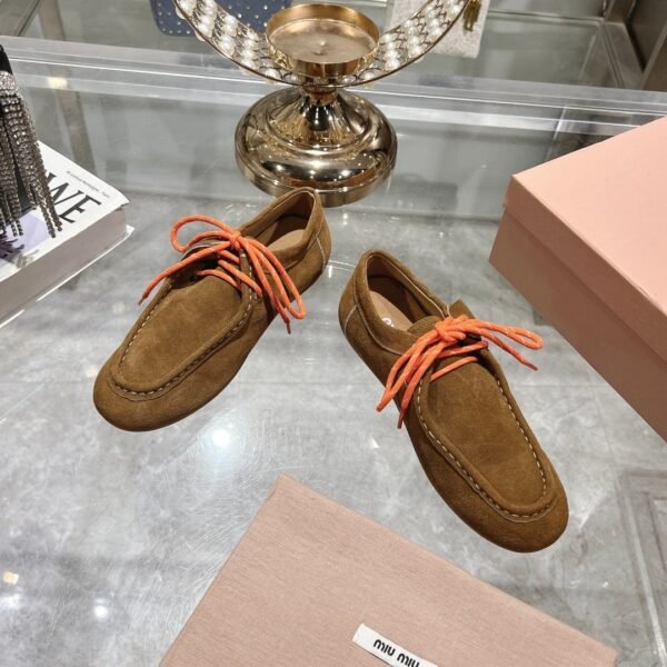 miumiu New British style lace-up Casual shoes