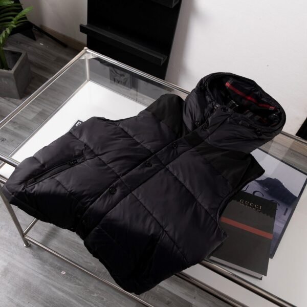 Burberry detachable hood long sleeve winter down jacket for men and women