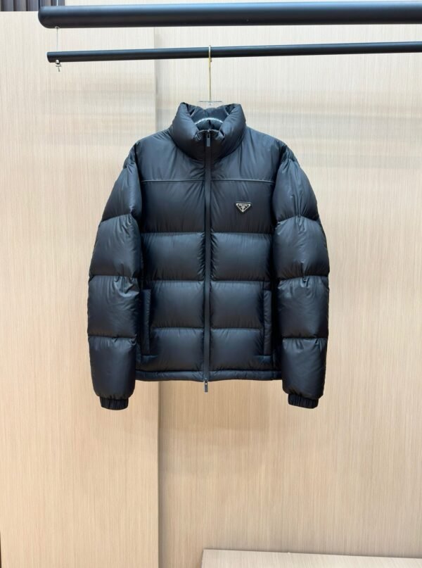PRADA Autumn and winter new down jacket original 1:1 Premium Made of top grade 95% duck down, super soft M-XXXL