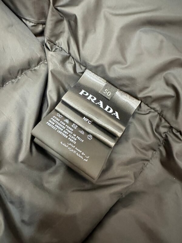 PRADA Autumn and winter new down jacket original 1:1 Premium Made of top grade 95% duck down, super soft M-XXXL