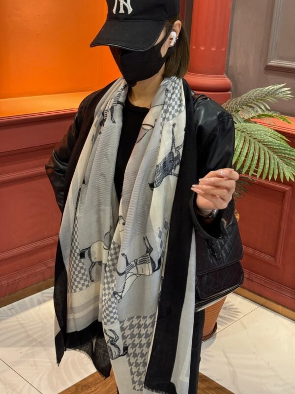 Hermès cashmere scarf 100% selected pure cashmere Official website 1:1 version, high-end scarf 110X200CM