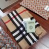 Burberry Classic camel square scarf advanced version 200 high-end square scarf 140X140cm