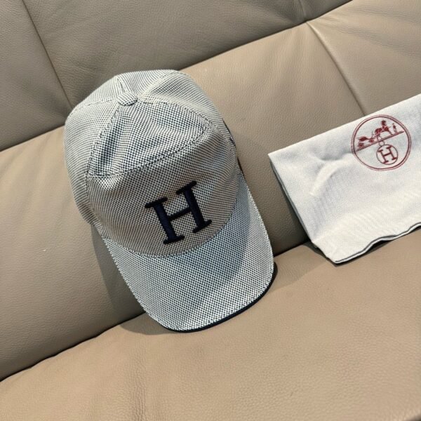 HERMES Original single embroidered baseball cap