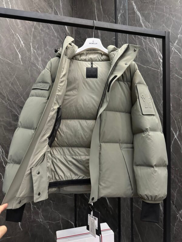 Moncler Men’s autumn and winter down jacket