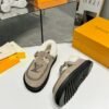 Louis Vuitton new autumn and winter Birkenstocks have a high-end wool lining