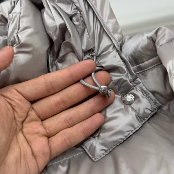 Moncler Limited edition Maya new color down jacket