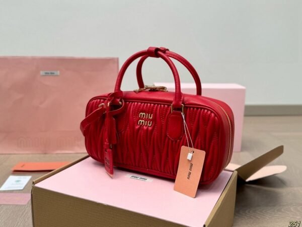 miumiu pleated bowling bag 28x13cm