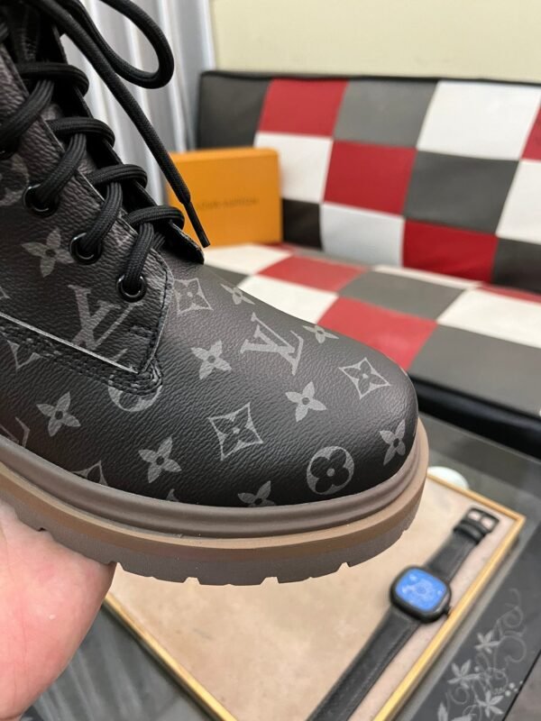 LV new Gaubon sports casual shoes imported first layer cowhide imported sheepskin inside
