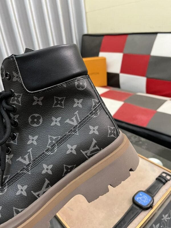 LV new Gaubon sports casual shoes imported first layer cowhide imported sheepskin inside