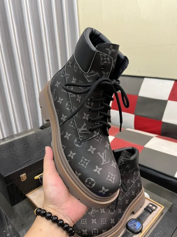 LV new Gaubon sports casual shoes imported first layer cowhide imported sheepskin inside