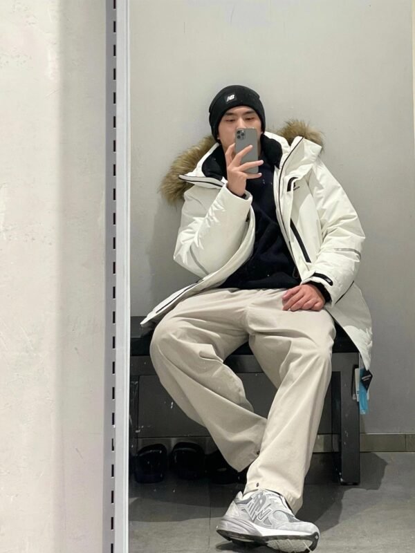 NewBalance Medium to long down jacket