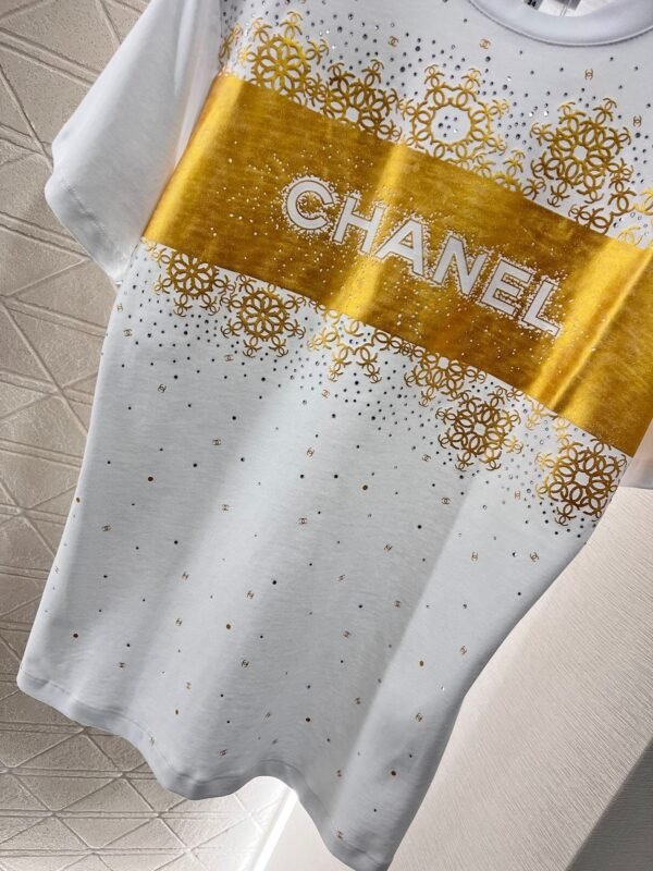 Chanel T-shirt new style for spring and summer 2025