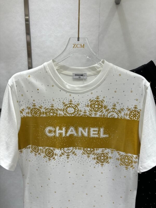 Chanel T-shirt new style for spring and summer 2025