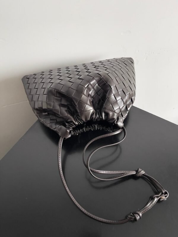 BOTTEGA VENETA New Dustbag Shoulder Bag Premium 32x23x1cm