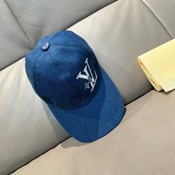 Louis Vuitton new 1:1 original single baseball cap embroidery