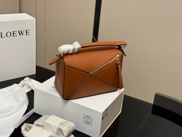 Loewe Geometric Bag 24x15cm