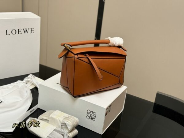 Loewe Geometric Bag 24x15cm