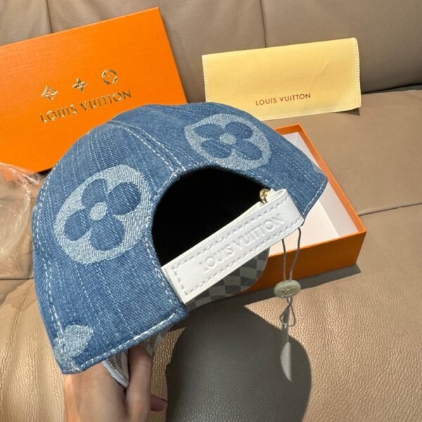 Louis Vuitton 1:1 new single baseball cap big logo jacquard