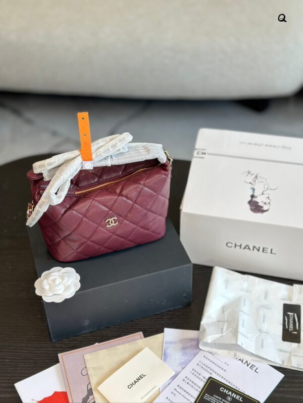 Chanel Handbag 18cm