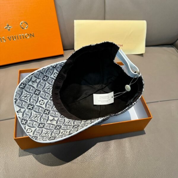 Louis Vuitton new single baseball cap jacquard counter 1:1