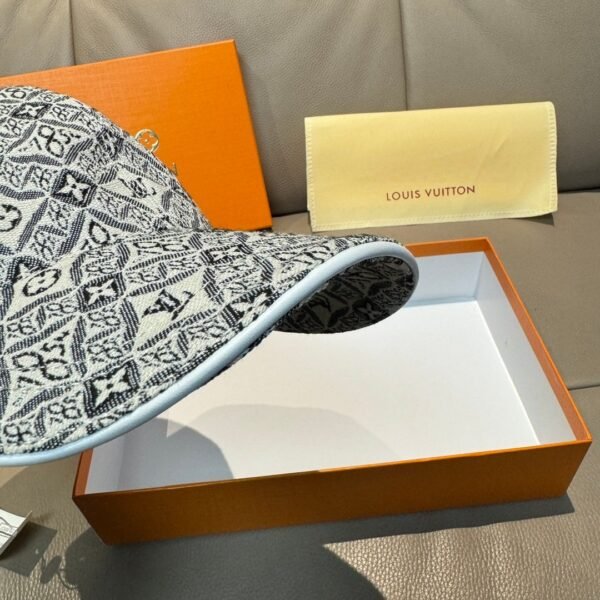 Louis Vuitton new single baseball cap jacquard counter 1:1