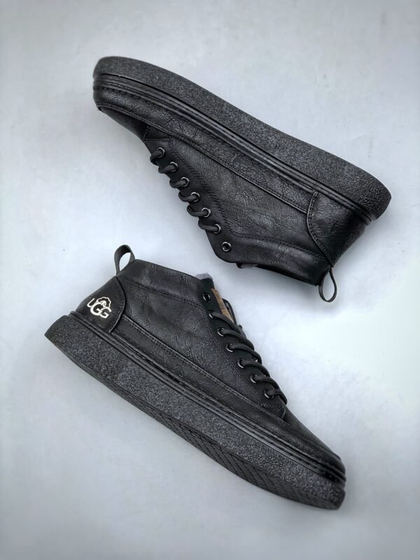 UGG snow boots MEN winter new classic thick soles increase short boots