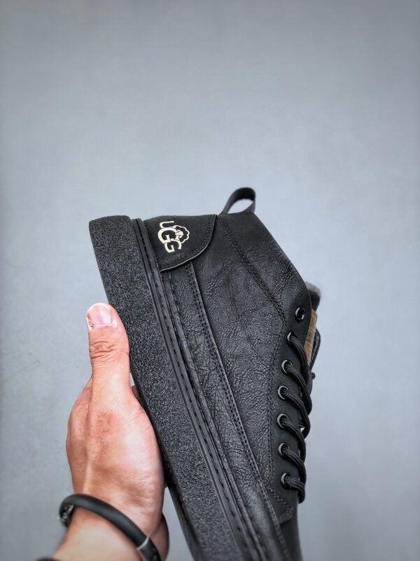 UGG snow boots MEN winter new classic thick soles increase short boots
