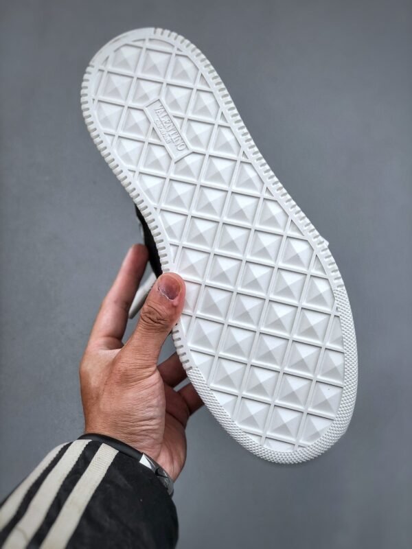 Valentino Rockstud untitled small white shoes