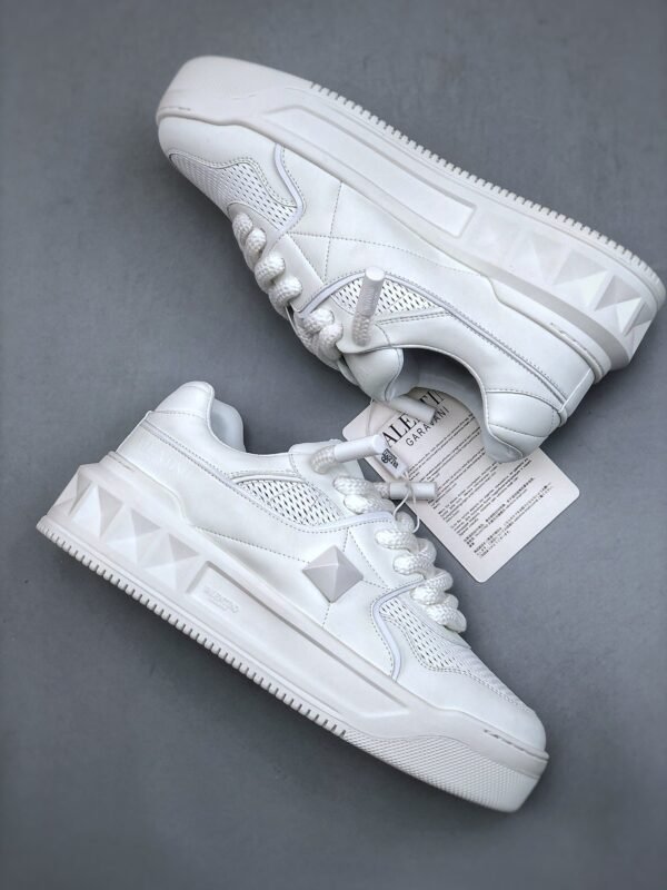 Valentino Rockstud untitled small white shoes