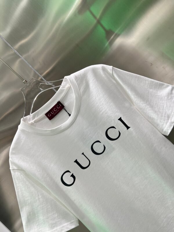 GUCCI 2025 Early Spring New Product Round Neck Printed Short Sleeve t-shirt