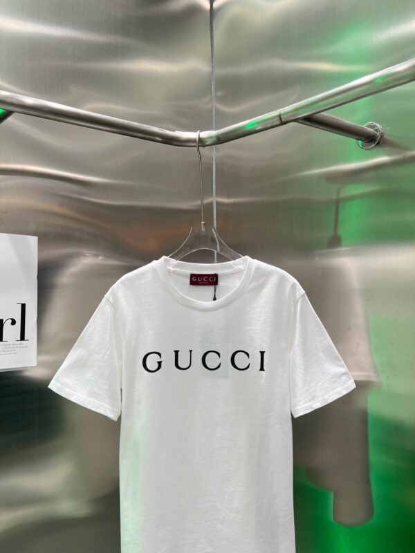 GUCCI 2025 Early Spring New Product Round Neck Printed Short Sleeve t-shirt