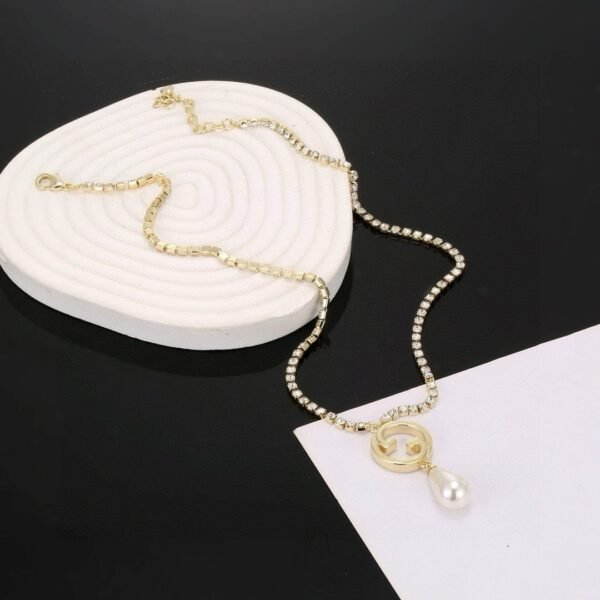 GUCCI Pearl Necklace