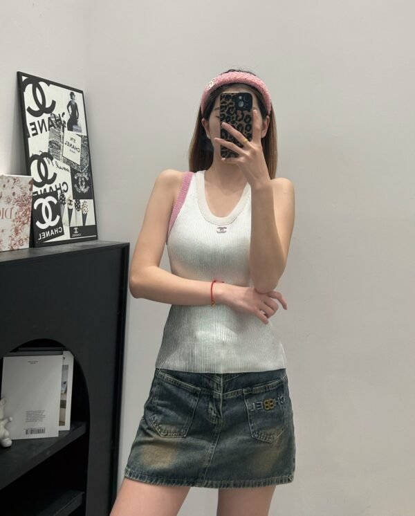 Chanel 2025 Early Spring Series 1:1 High-end Vest Contrast Color Blocking Craft