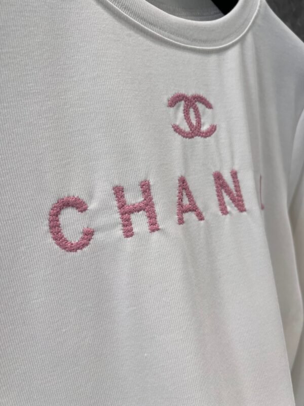 Chanel 25 Year Early Spring Collection Slimming Bottom Shirt