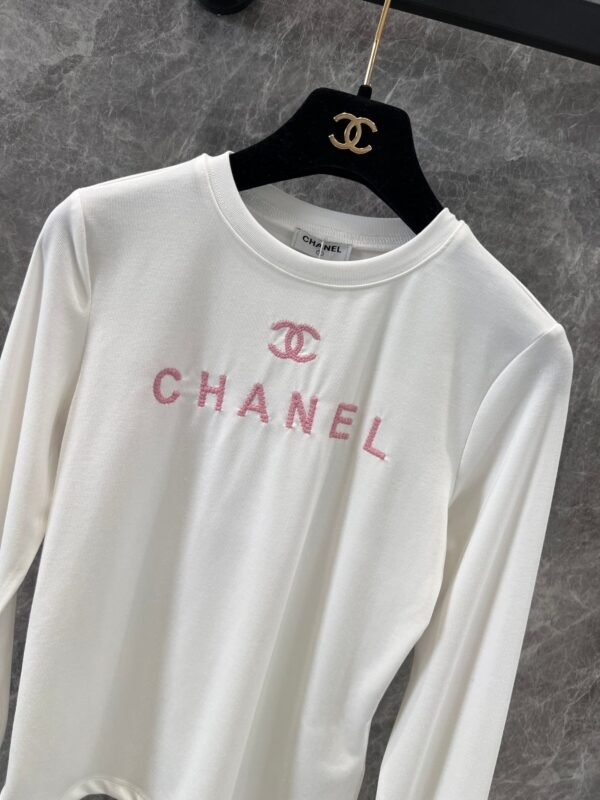 Chanel 25 Year Early Spring Collection Slimming Bottom Shirt