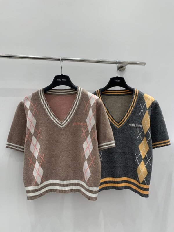 miumiu 2025 early spring new knitted round neck short sleeves diamond pattern jacquard decoration