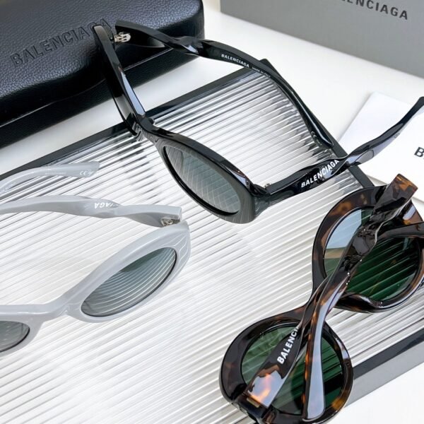 Balenciaga sunglasses SIZE: 53-24-140 Premium