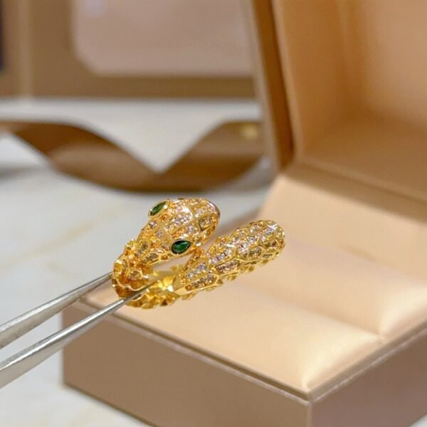 Bulgari ring V gold material advanced version 1:1