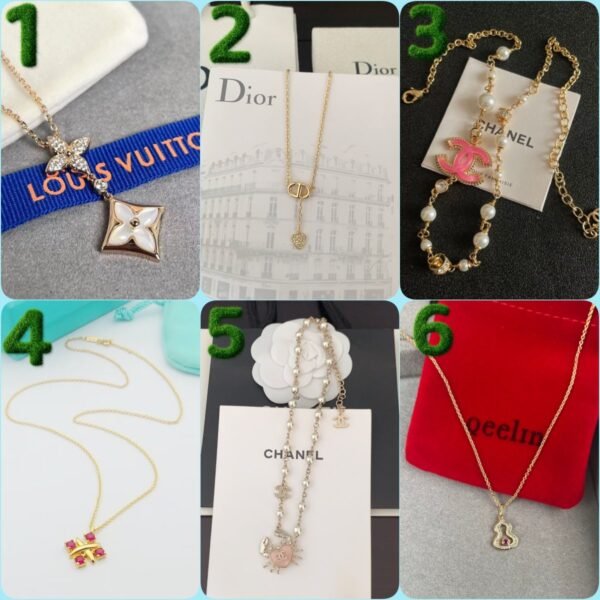 Louis Vuitton Four Leaf Clover Pointed Double Flower Tassel Flower Necklace
