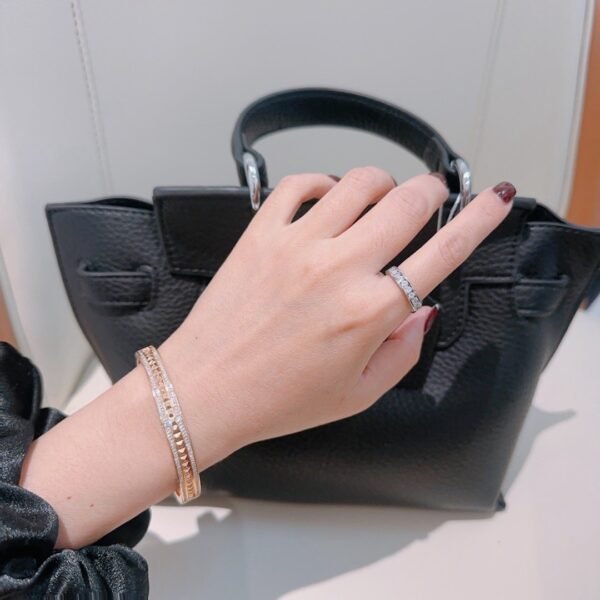 Bulgari bracelet Serpenti Viper series Bulgari bracelet V gold material