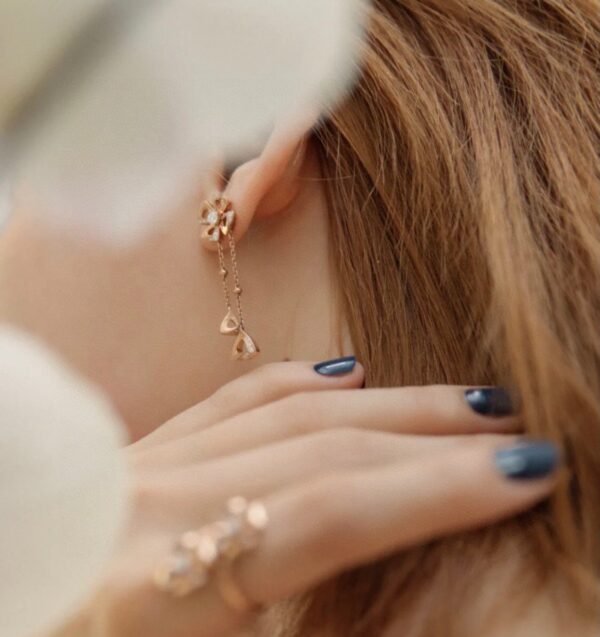 Bulgari FIOREVER series high-end earrings
