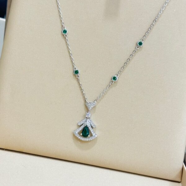 Bulgari Diva series new necklace