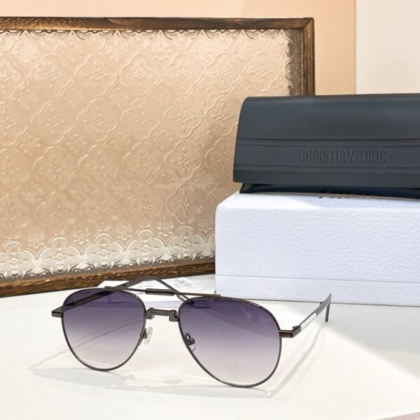DIOR sunglasses high-end version SIZE: 56 mouth 19-145 folding Premium