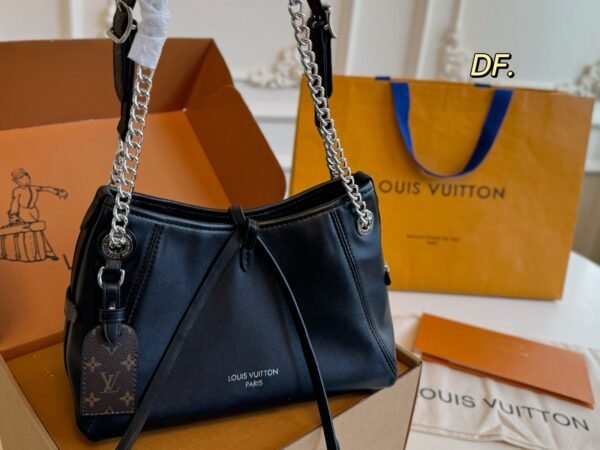Louis Vuitton new carryallBB chain shopping bag 27×16CM