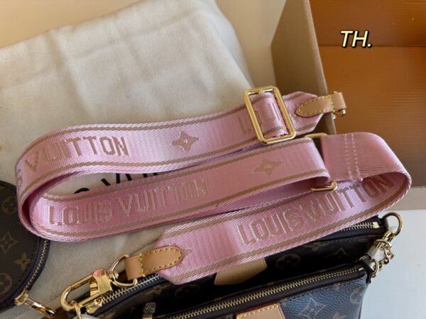 Louis Vuitton Classic 3-in-1 Mahjong Bag 24×13CM