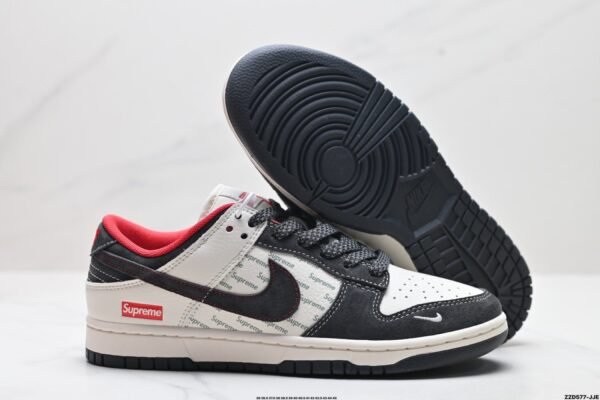 NIKE dunk SB & SUPREME Sneakers