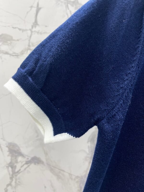 miumiu Early Spring Series Two-piece Contrast Color Knitted Short Sleeve