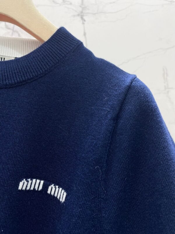 miumiu Early Spring Series Two-piece Contrast Color Knitted Short Sleeve