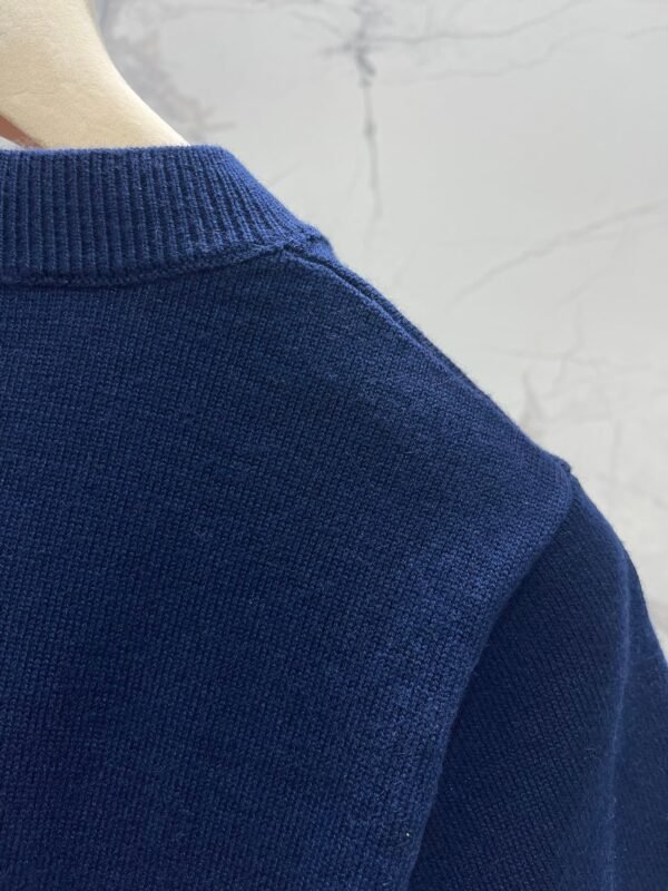 miumiu Early Spring Series Two-piece Contrast Color Knitted Short Sleeve